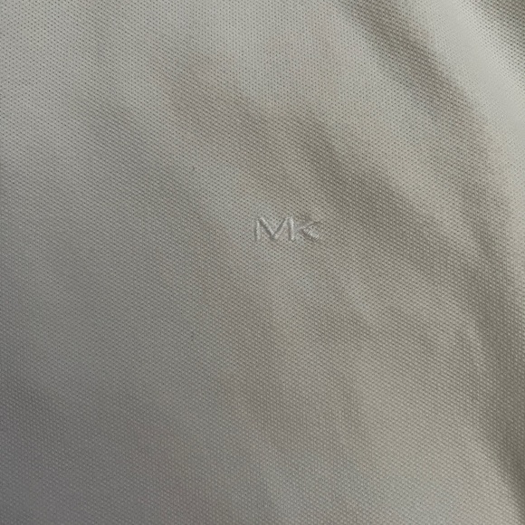 (2) Mens shirts - Picture 11 of 11